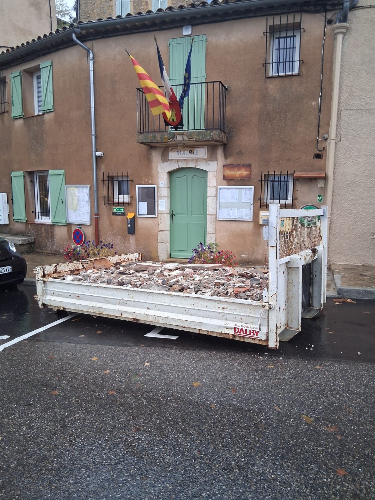 Terrassement Pour Maison Neuve Saint-Raphaël - Lacroix | Les Bennes du Var