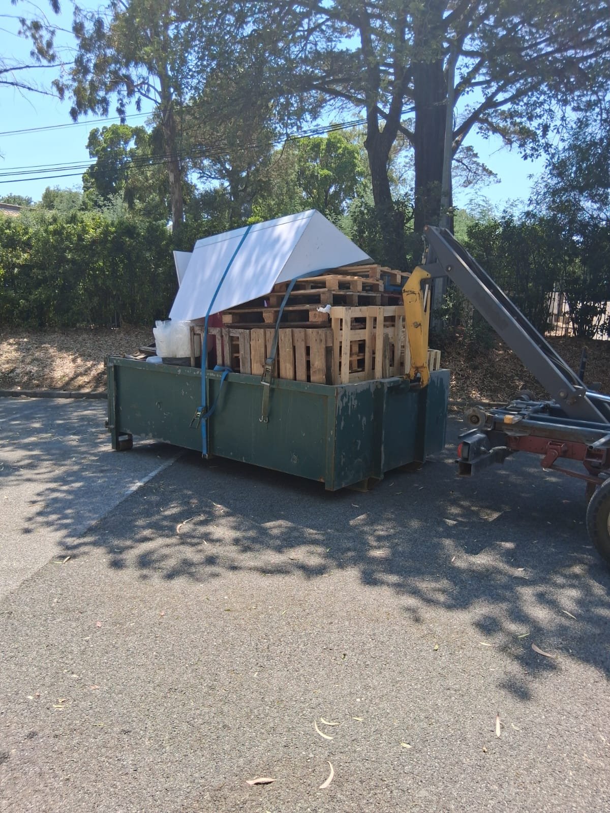 Benne tout venant chantier Saint Tropez - Lacroix | Les Bennes du Var